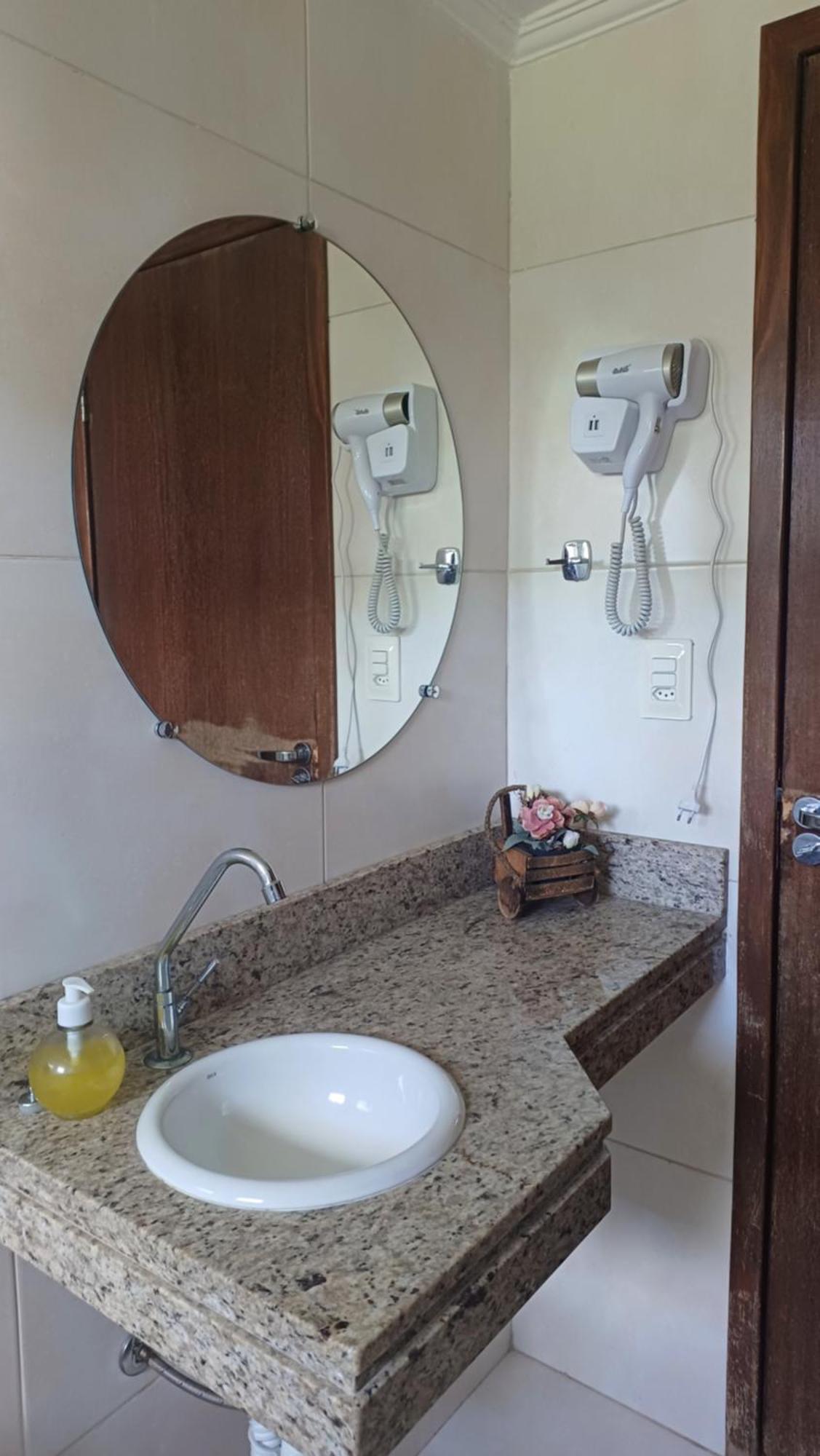 Anexo Da Casa De Campo - 2/4 Com Piscina Petrolina Eksteriør billede
